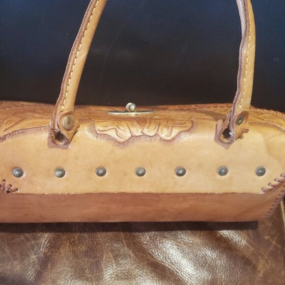 Vintage tooled western handbag - Picture 7 of 9
